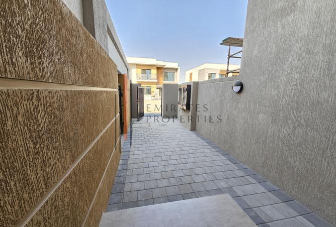 13620323 - Property Image 2