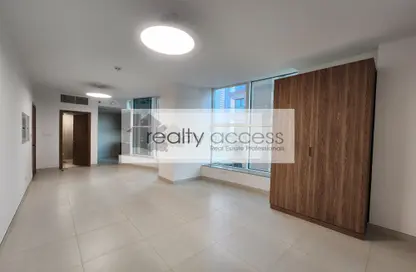 Apartment - 1 Bedroom - 1 Bathroom for rent in DXB Tower - Sheikh Zayed Road - Dubai Apartment - 1 Bedroom - 1 Bathroom for rent in DXB Tower - Sheikh Zayed Road - Dubai