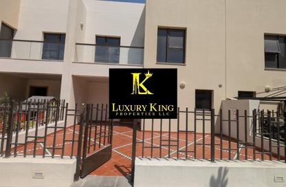 Apartment - 3 Bedrooms - 3 Bathrooms for sale in Souk Al Warsan Townhouses A - Souk Al Warsan - International City - Dubai Apartment - 3 Bedrooms - 3 Bathrooms for sale in Souk Al Warsan Townhouses A - Souk Al Warsan - International City - Dubai