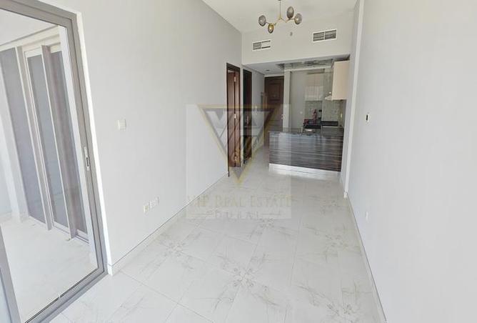 12598940 - صورة العقار 3