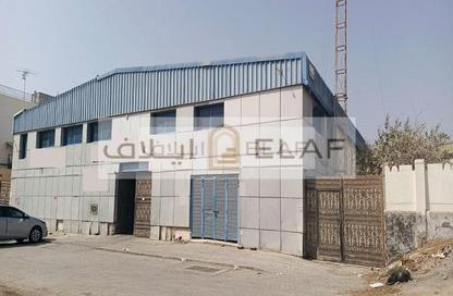 Factory - Studio - 7+ Bathrooms for sale in Industrial Area 5 - Sharjah Industrial Area - Sharjah Factory - Studio - 7+ Bathrooms for sale in Industrial Area 5 - Sharjah Industrial Area - Sharjah