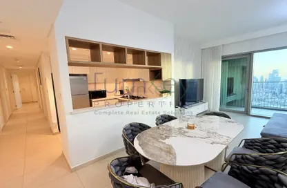 Apartment - 3 Bedrooms - 3 Bathrooms for rent in Downtown Views II Tower 1 - Downtown Views II - Zabeel 2 - Zabeel - Dubai