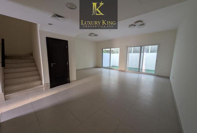 12272113 - Property Image 2