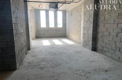 Shop - Studio - 2 Bathrooms for rent in Al Rashidiya - Dubai