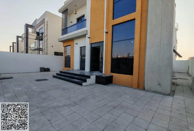 111868646 - Property Image 2
