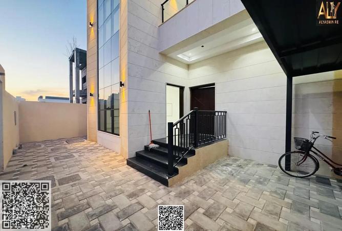 112835073 - Property Image 2