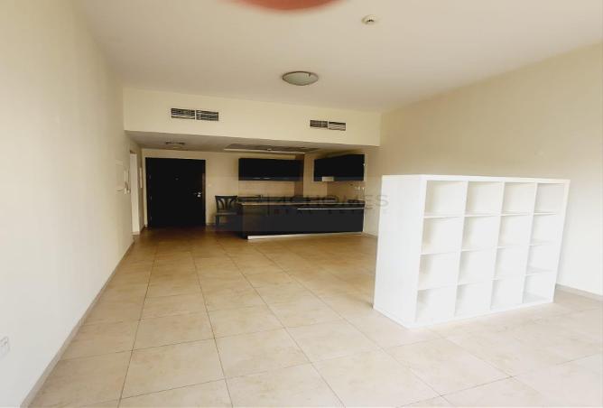 104121178 - Property Image 3