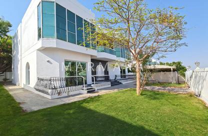 Villa - 5 Bedrooms - 5 Bathrooms for rent in Umm Suqeim 1 Villas - Umm Suqeim 1 - Umm Suqeim - Dubai