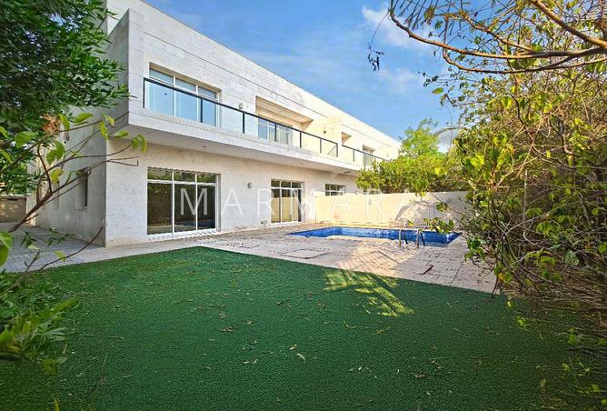 72345904 - الصورة الرئيسية للعقار