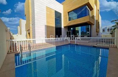 Villa - 5 Bedrooms - 5 Bathrooms for rent in Jumeirah 1 Villas - Jumeirah 1 - Jumeirah - Dubai