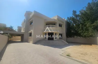 Villa - 5 Bedrooms - 4 Bathrooms for rent in Umm Suqeim 1 Villas - Umm Suqeim 1 - Umm Suqeim - Dubai