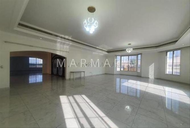 67074283 - صورة العقار 2