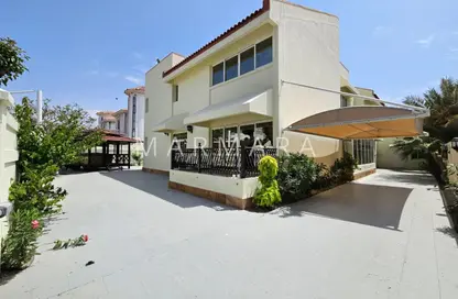 Villa - 4 Bedrooms - 5 Bathrooms for rent in Jumeirah 2 Villas - Jumeirah 2 - Jumeirah - Dubai