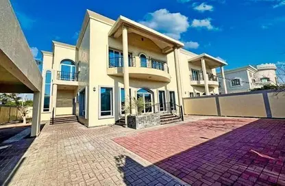 Villa - 5 Bedrooms - 5 Bathrooms for rent in Umm Suqeim 3 Villas - Umm Suqeim 3 - Umm Suqeim - Dubai