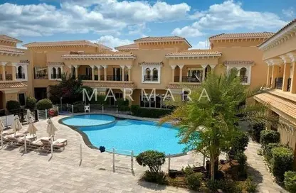 فيلا - 4 غرف نوم - 5 حمامات للايجار في فلل الجميرا 1 - جميرا 1 - جميرا - دبي