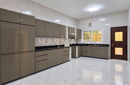 Villa - 5 - 5 for rent in Jumeirah 2 Villas - Jumeirah 2 - Jumeirah - Dubai