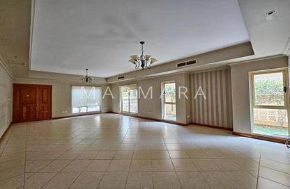 Villa - 4 Bedrooms - 5 Bathrooms for rent in Jumeirah 3 Villas - Jumeirah 3 - Jumeirah - Dubai