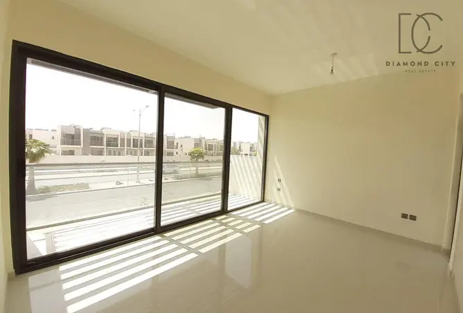 156927870 - Property Image 2