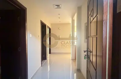 Apartment - 1 Bedroom - 2 Bathrooms for rent in Golden Building - Baniyas Road - Deira - Dubai