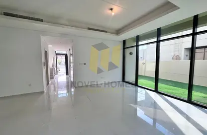 Townhouse - 3 Bedrooms - 5 Bathrooms for sale in Rochester - The Park Villas - DAMAC Hills - Dubai Townhouse - 3 Bedrooms - 5 Bathrooms for sale in Rochester - The Park Villas - DAMAC Hills - Dubai