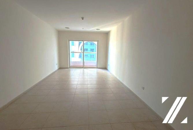 71087131 - Property Main Image