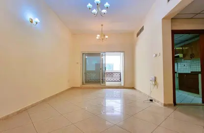 Apartment - 1 Bedroom - 2 Bathrooms for rent in Al Hamriya - Bur Dubai - Dubai