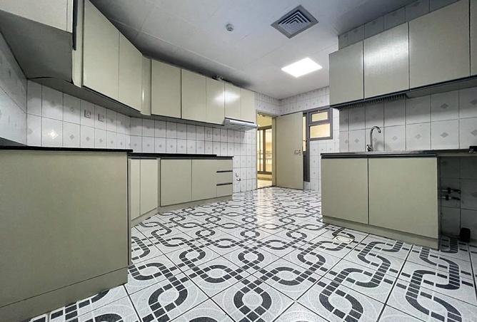 HUGE 2 BEDROOM-CLOSE TO ABUHAIL METRO photo 2