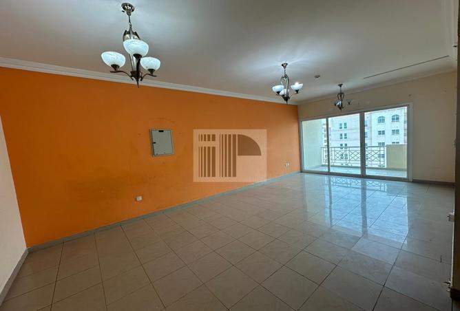 83227818 - Property Main Image