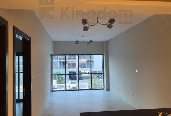 70681051 - صورة العقار 3