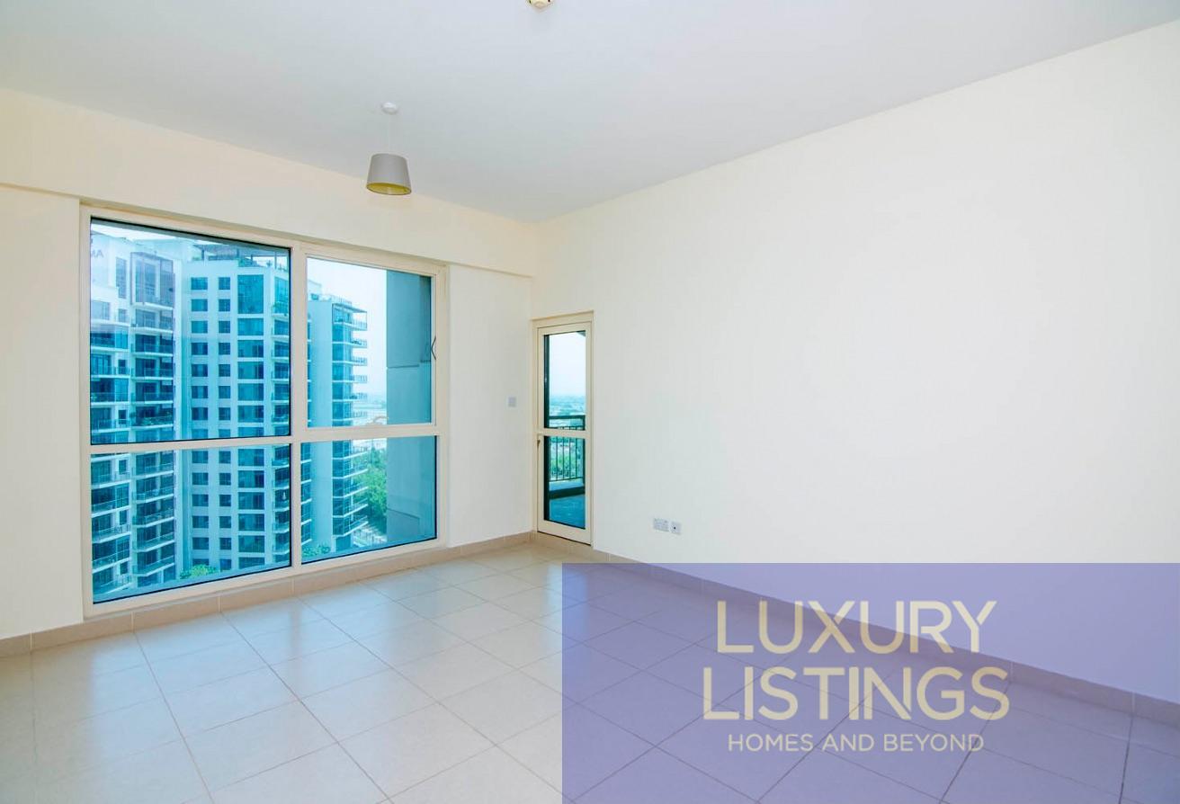 Tanaro 1Bed Golf and Lake View Mid September photo 5