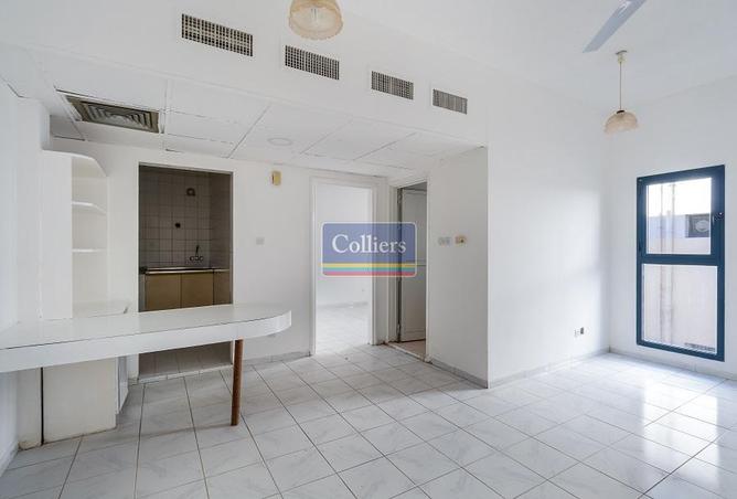 Book Now | Elegant 1BR Home | Residential Area photo 3
