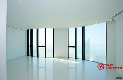 Apartment - 3 Bedrooms - 4 Bathrooms for rent in Burj Mohammed Bin Rashid at WTC - Corniche Road - Abu Dhabi