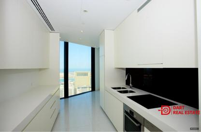 Apartment - 2 Bedrooms - 3 Bathrooms for rent in Burj Mohammed Bin Rashid at WTC - Corniche Road - Abu Dhabi
