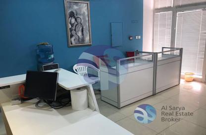 متجر - استوديو - 1 حمام للايجار في Y23 - طراز إنجليزي - المدينة العالمية - دبي متجر - استوديو - 1 حمام للايجار في Y23 - طراز إنجليزي - المدينة العالمية - دبي