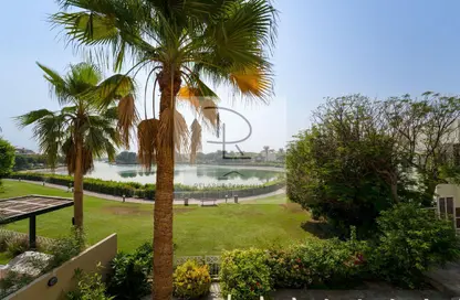 Villa - 6 Bedrooms - 7 Bathrooms for sale in Meadows 5 - Meadows - Dubai