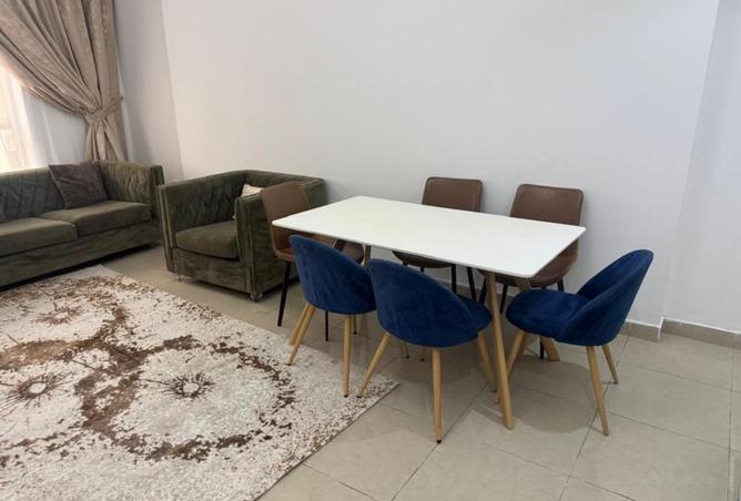 81522473 - Property Image 3