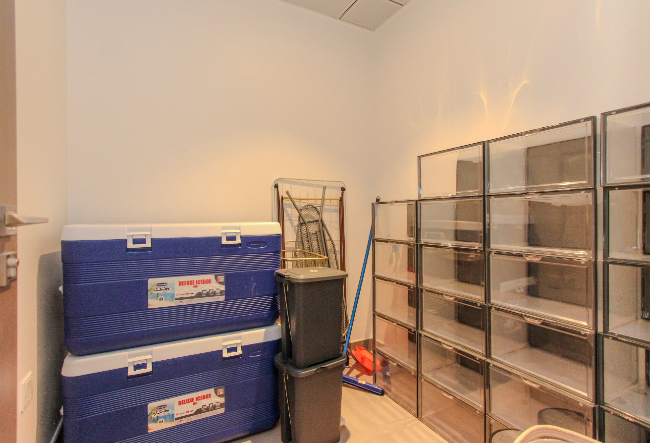 Fully Furnished | High Floor | Chiller Free