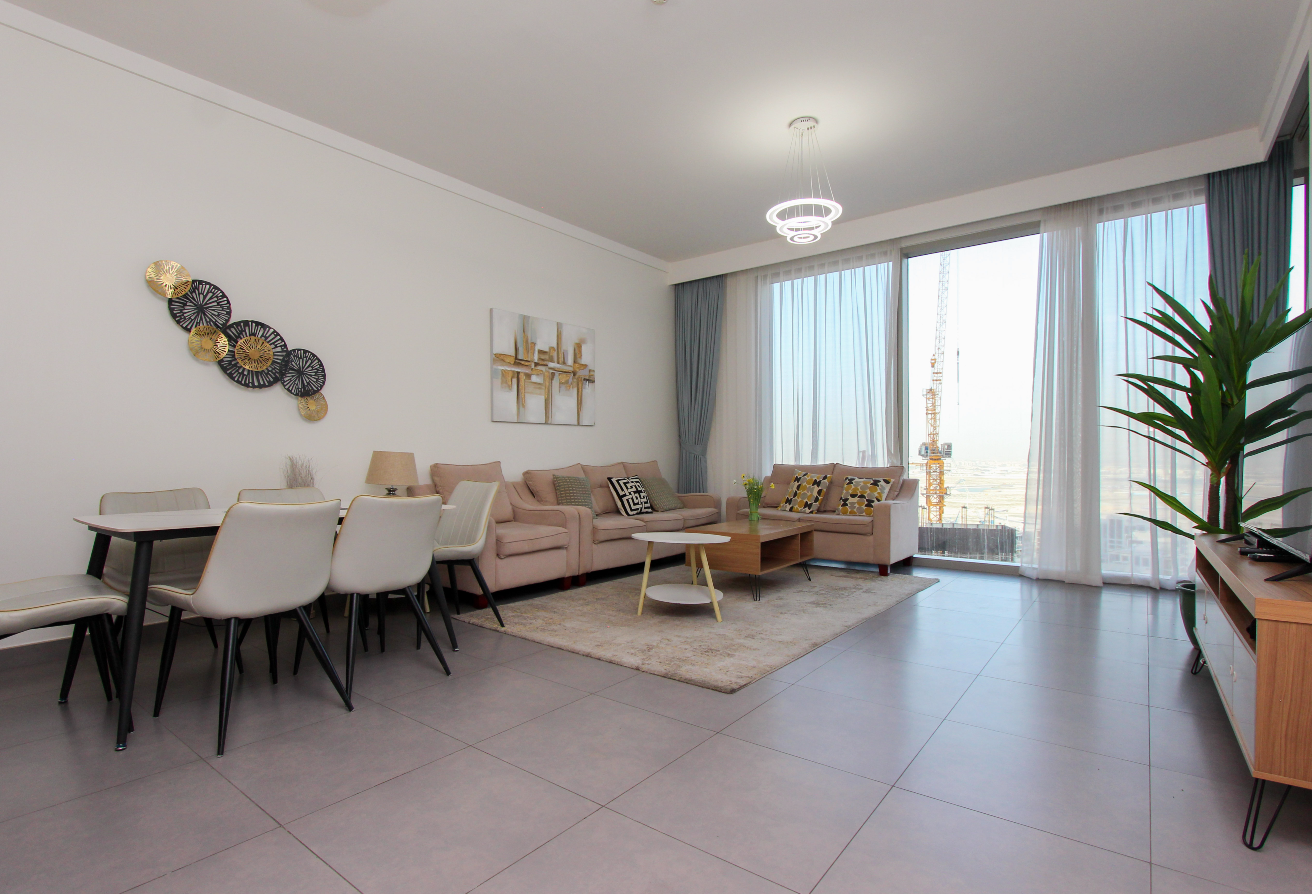 Fully Furnished | High Floor | Chiller Free