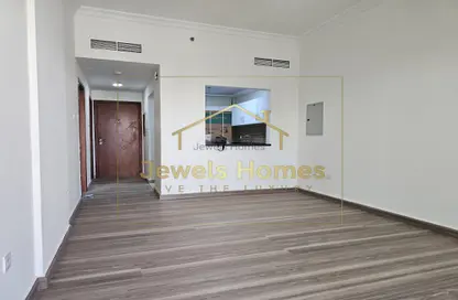 Apartment - 1 Bedroom - 2 Bathrooms for rent in Plaza Residences 1 - Plaza Residences - District 13 - Jumeirah Village Circle - Dubai