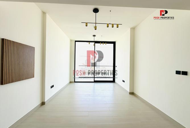 57383003 - صورة العقار 3