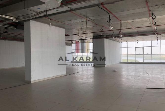 12070590 - صورة العقار 3