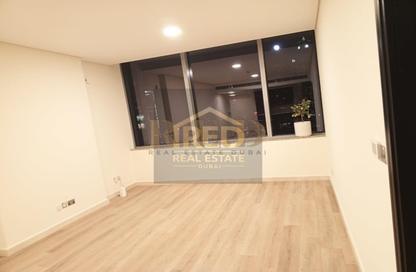 Apartment - 1 Bedroom - 2 Bathrooms for rent in Sky Gardens - DIFC - Dubai