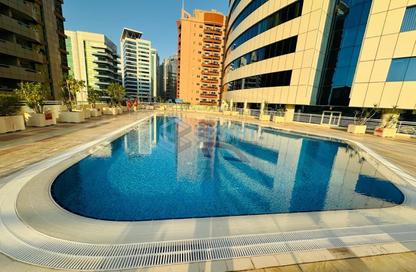 Co-working space - 1 Bedroom - 3 Bathrooms for rent in Damac Executive Heights - Barsha Heights (Tecom) - Dubai