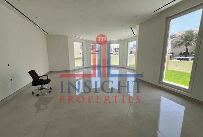 13295010 - Property Image 3