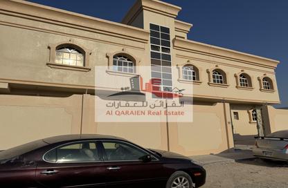 عمارة بالكامل - استوديو - 8 حمامات للبيع في 3 المويهات - المويهات - عجمان