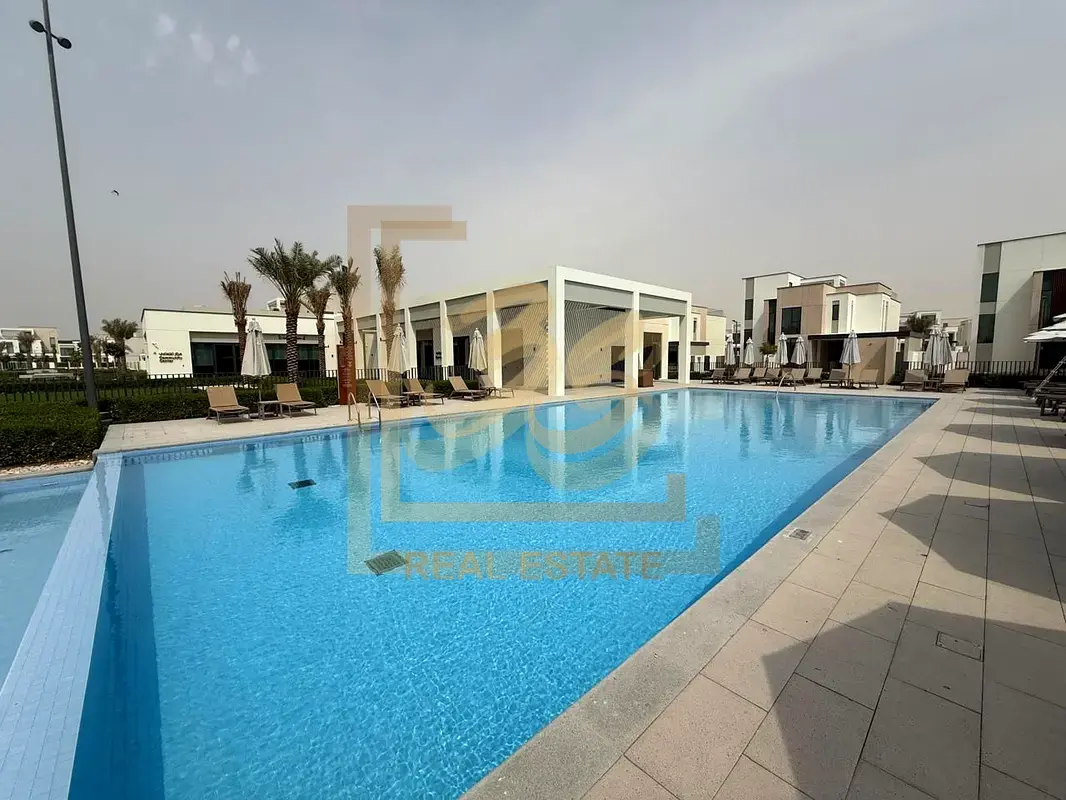Backing central park | Opposite to Pool | Premium unit by 303308 