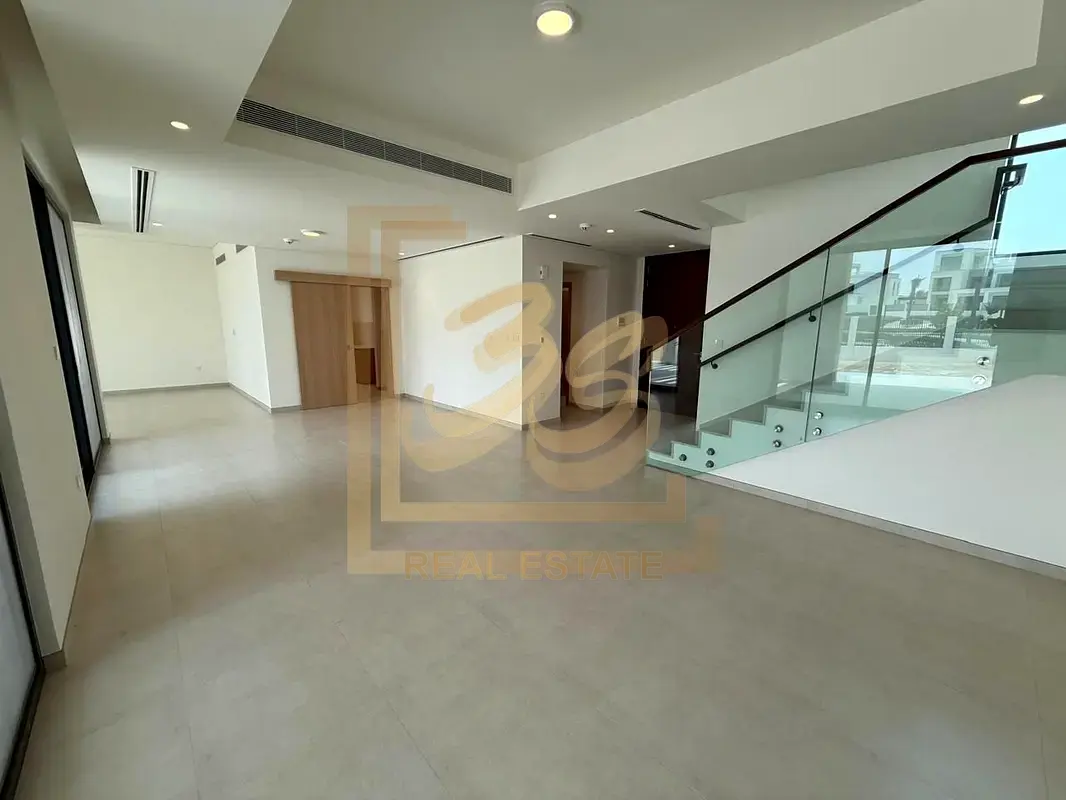 Backing central park | Opposite to Pool | Premium unit by 303308 
