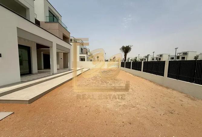 14177520 - Property Image 3