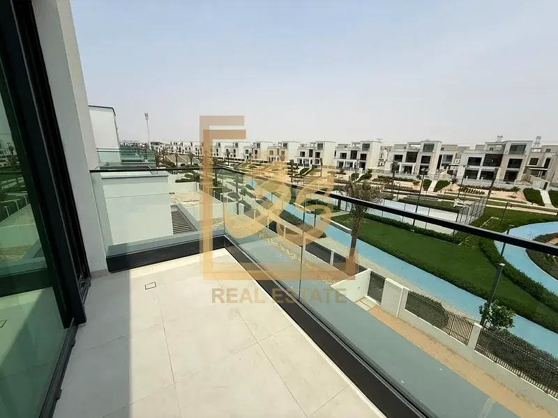 Backing central park | Opposite to Pool | Premium unit by 303308 