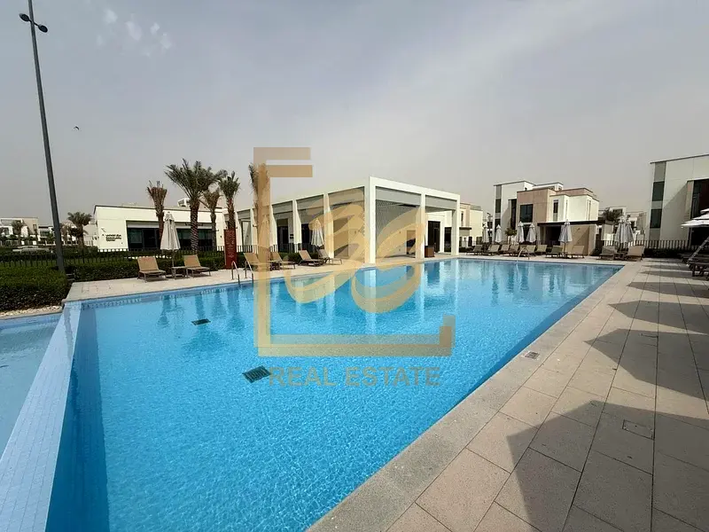 Backing central park | Opposite to Pool | Premium unit by 303308 